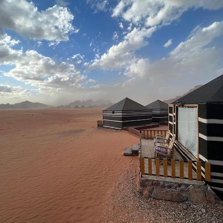 Bedouin Life Camp Hotel Wadi Rum Exterior photo