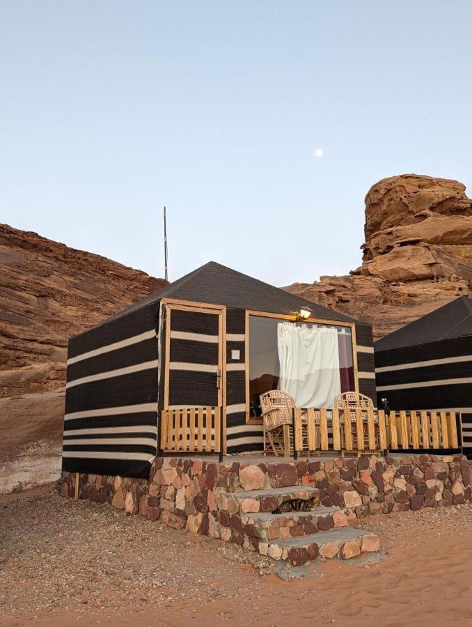 Bedouin Life Camp Hotel Wadi Rum Exterior photo