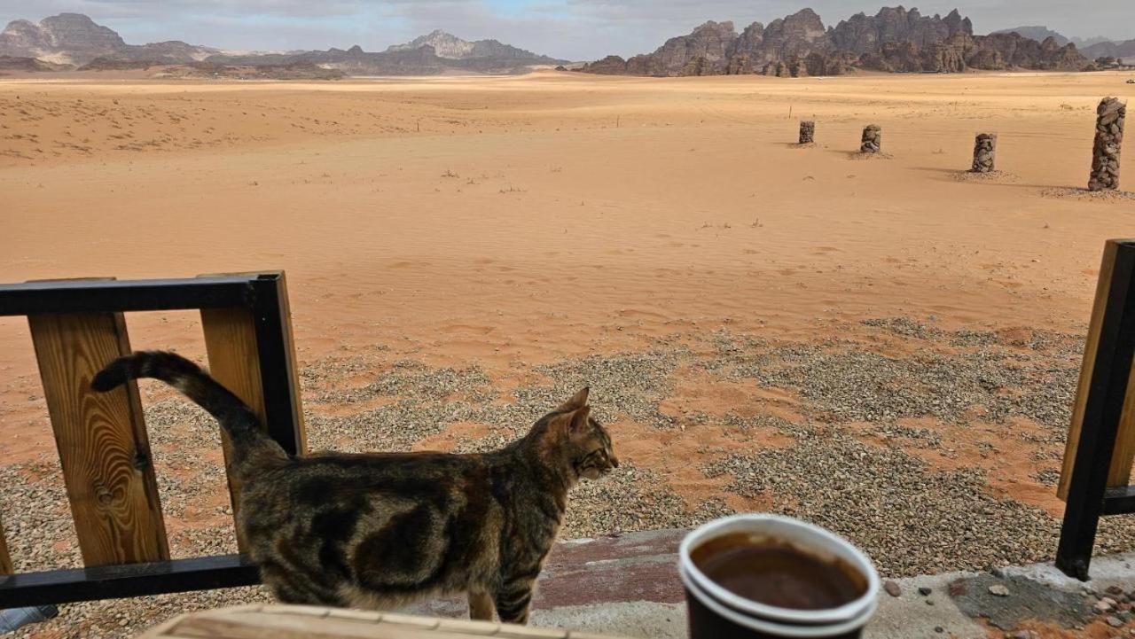 Bedouin Life Camp Hotel Wadi Rum Exterior photo