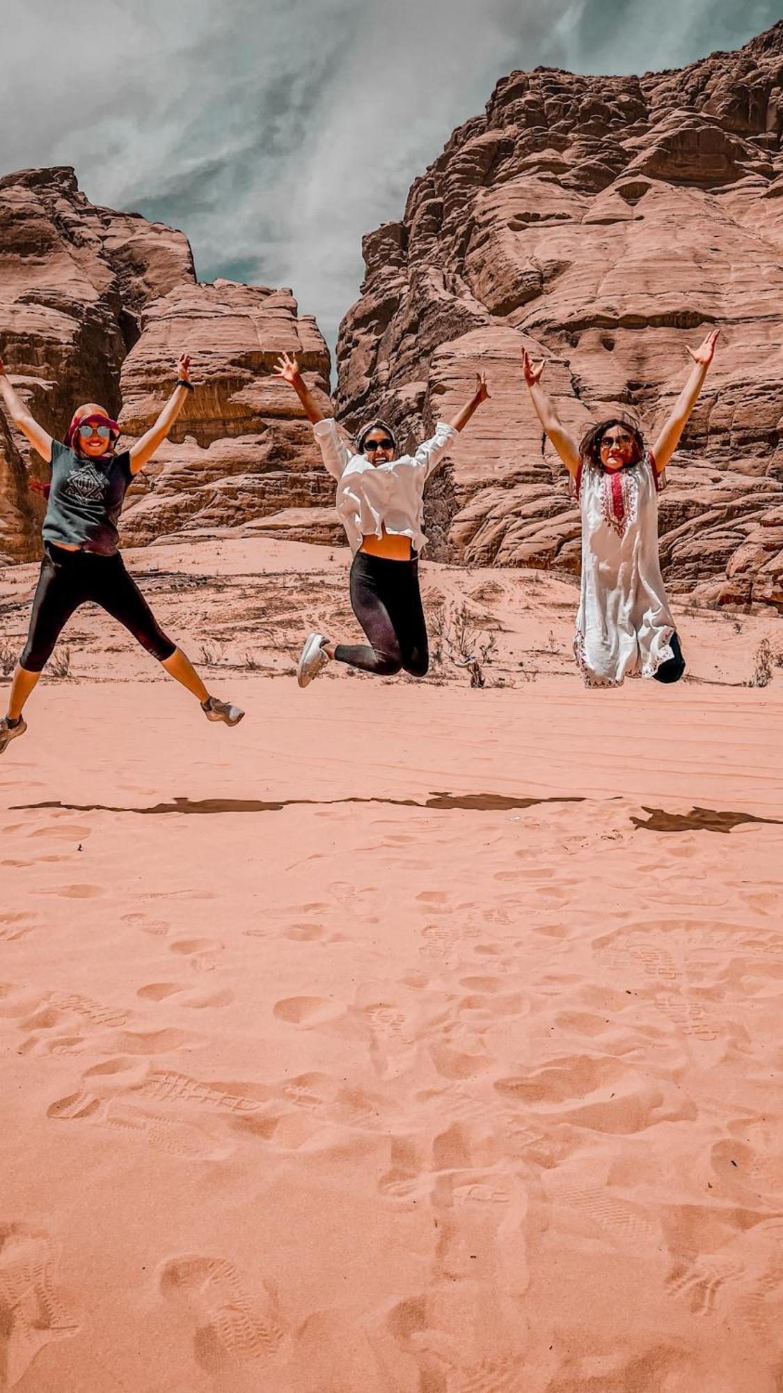 Bedouin Life Camp Hotel Wadi Rum Exterior photo